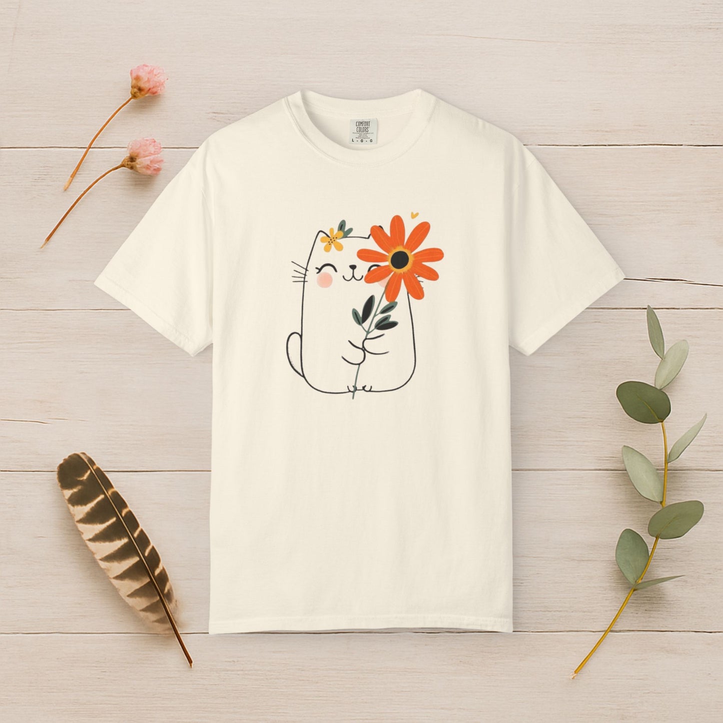 Flower Hug Cat Tee